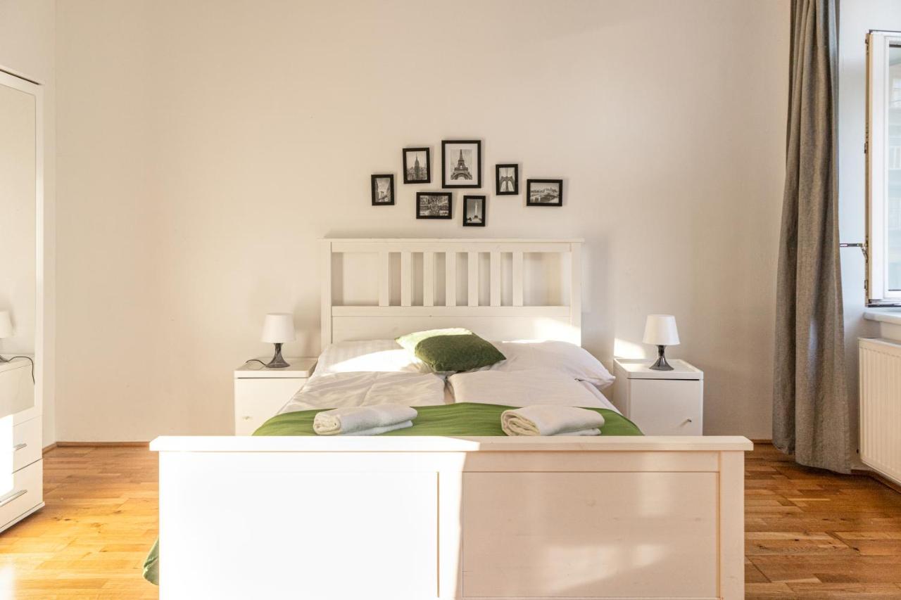 Comfortable 3Br Shared Apart. - Suitable For Long Stays Wina Bagian luar foto