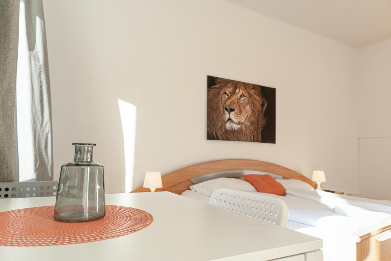 Comfortable 3Br Shared Apart. - Suitable For Long Stays Wina Bagian luar foto